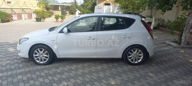 Hyundai i30 2009, 260,000 km - 1.6 l - Bakı