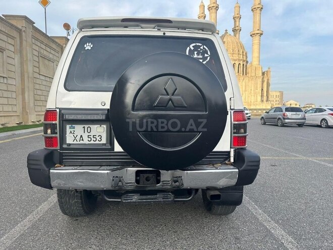 Mitsubishi Pajero 1996, 240,000 km - 2.8 л - Bakı