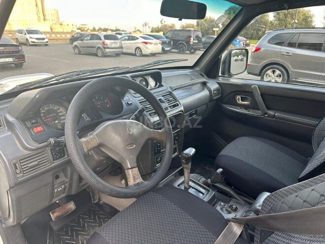 Mitsubishi Pajero 1996, 240,000 km - 2.8 л - Bakı