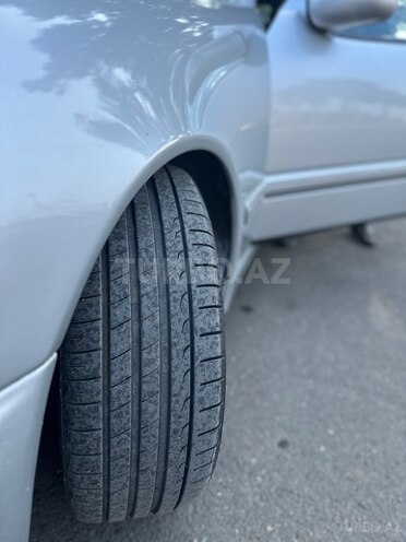 Mercedes E 270 2000, 350,580 km - 2.7 l - Bakı