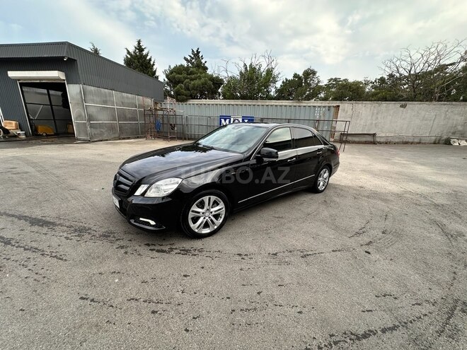 Mercedes E 200 2010, 227,500 km - 1.8 л - Bakı