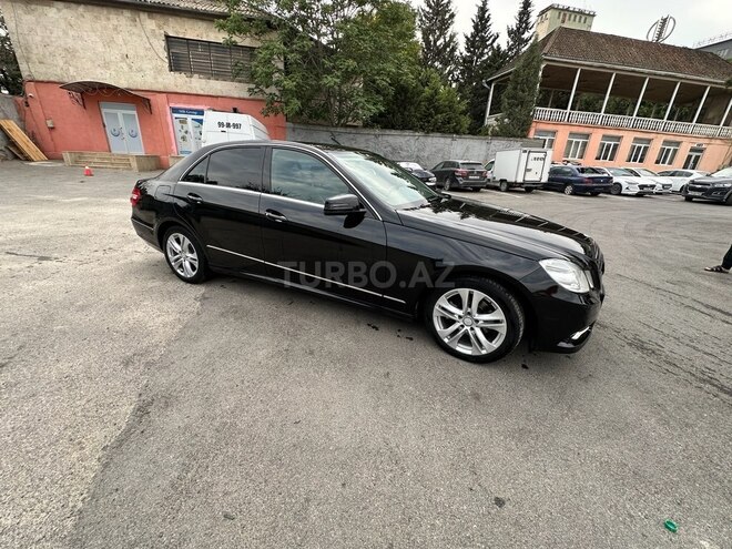 Mercedes E 200 2010, 227,500 km - 1.8 л - Bakı