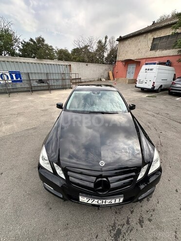 Mercedes E 200 2010, 227,500 km - 1.8 л - Bakı