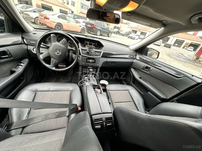Mercedes E 200 2010, 227,500 km - 1.8 л - Bakı