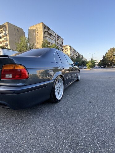 BMW 540 2002, 328,000 km - 4.4 l - Bakı