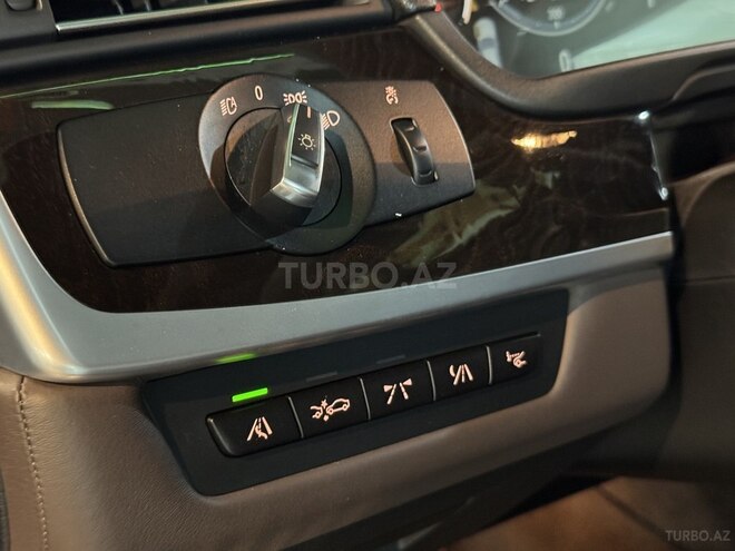BMW M5 2013, 79,000 km - 4.4 l - Bakı