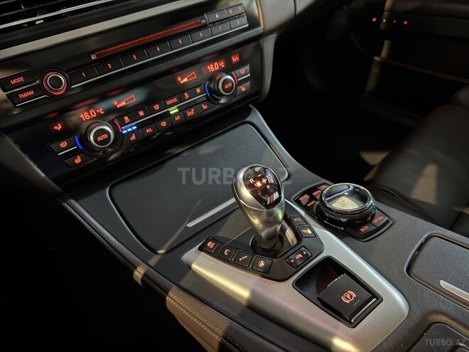 BMW M5 2013, 79,000 km - 4.4 l - Bakı