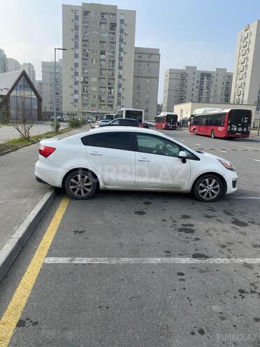 Kia Rio 2015, 196,000 km - 1.6 l - Bakı