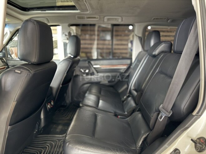 Mitsubishi Pajero 2008, 187,000 km - 3.0 l - Bakı