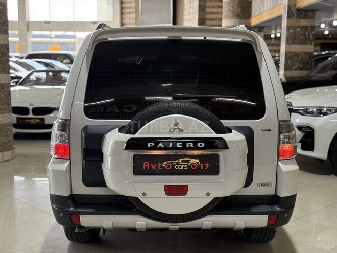 Mitsubishi Pajero 2008, 187,000 km - 3.0 l - Bakı