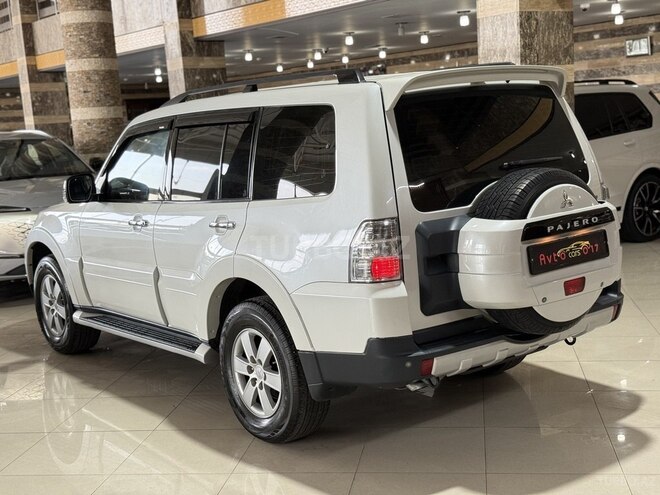 Mitsubishi Pajero 2008, 187,000 km - 3.0 l - Bakı