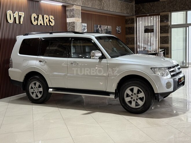 Mitsubishi Pajero 2008, 187,000 km - 3.0 l - Bakı