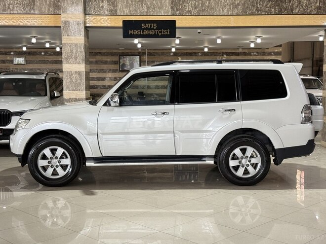 Mitsubishi Pajero 2008, 187,000 km - 3.0 l - Bakı
