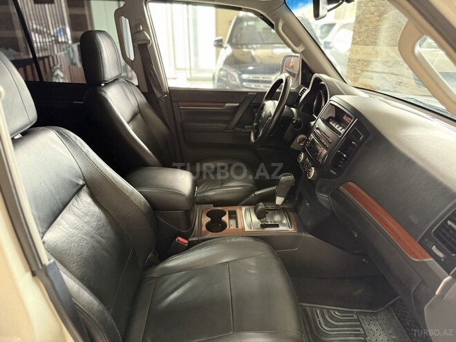 Mitsubishi Pajero 2008, 187,000 km - 3.0 l - Bakı