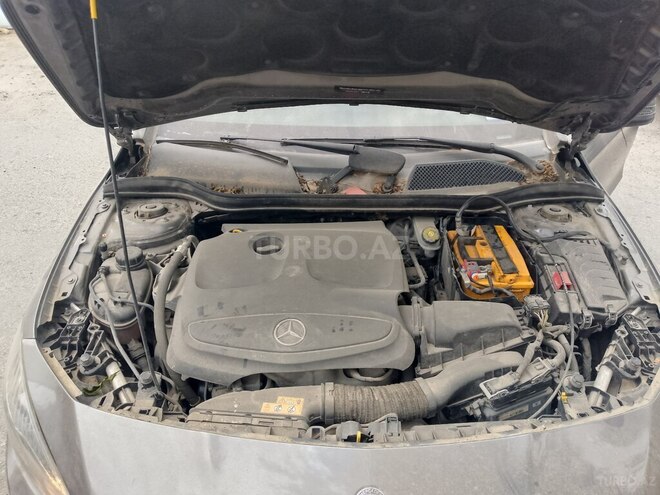 Mercedes CLA 250 4MATIC 2017, 133,576 km - 2.0 л - Bakı