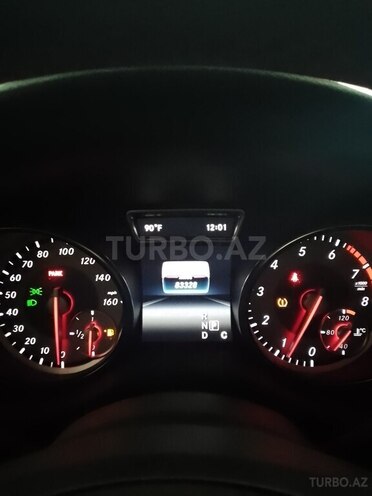 Mercedes CLA 250 4MATIC 2017, 133,576 km - 2.0 л - Bakı