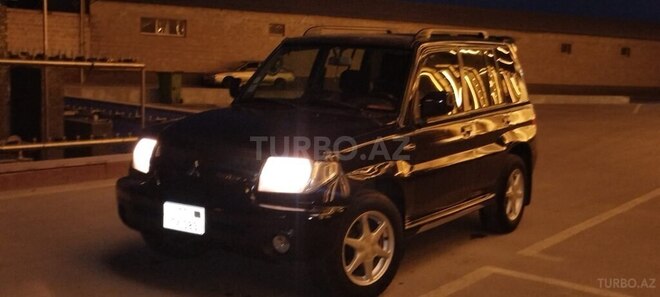 Mitsubishi Pajero io 2001, 318,000 km - 2.0 l - Bakı