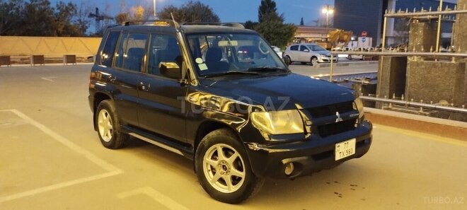 Mitsubishi Pajero io 2001, 318,000 km - 2.0 l - Bakı