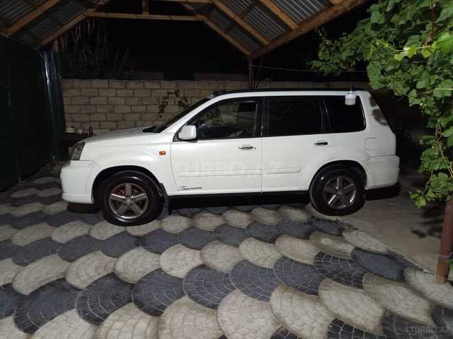 Nissan X-Trail 2002, 312,586 km - 2.0 l - Füzuli