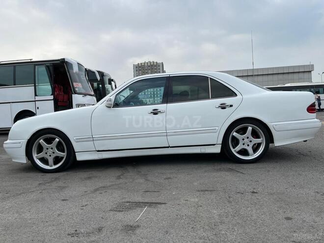 Mercedes E 320 2001, 480,000 km - 3.2 l - Bakı