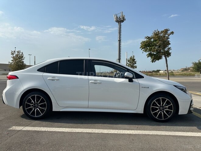 Toyota  2024, 26,000 km - 1.8 l - Bakı