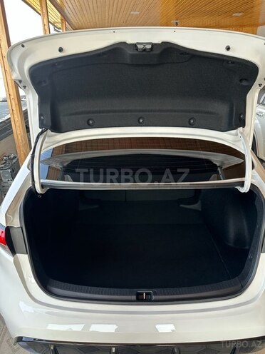 Toyota  2024, 26,000 km - 1.8 l - Bakı