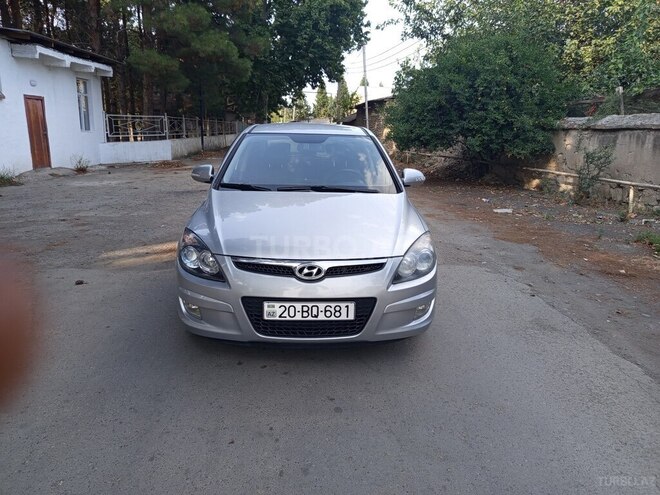 Hyundai i30 2011, 234,000 km - 1.6 l - Gəncə