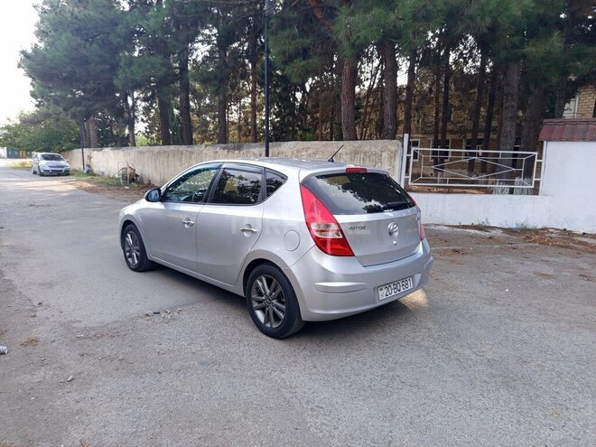 Hyundai i30 2011, 234,000 km - 1.6 l - Gəncə