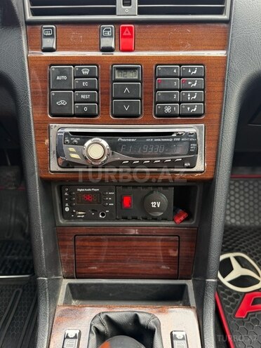 Mercedes C 200 1994, 334,160 km - 2.0 л - Bakı