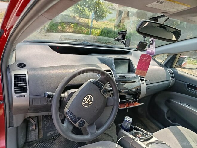Toyota Prius 2008, 333,400 km - 1.5 l - Masallı