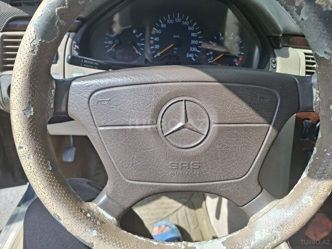 Mercedes E 230 1996, 395,785 km - 2.3 l - Bakı