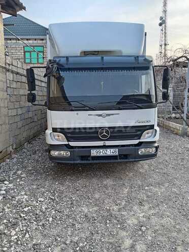 Mercedes Atego 818 2010, 776,000 km - 4.2 l - Yevlax