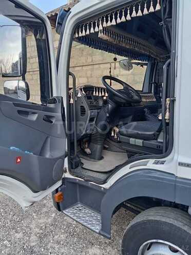 Mercedes Atego 818 2010, 776,000 km - 4.2 l - Yevlax