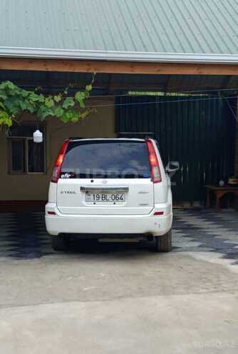 Nissan X-Trail 2002, 321,469 km - 2.0 l - Füzuli