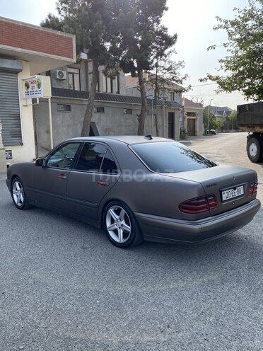 Mercedes E 220 d 1998, 178,686 km - 2.2 l - Gəncə