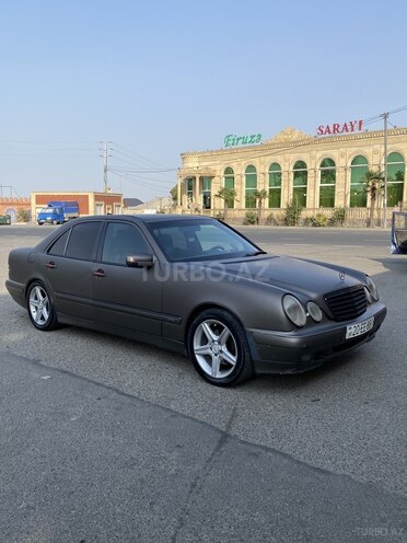 Mercedes E 220 d 1998, 178,686 km - 2.2 l - Gəncə