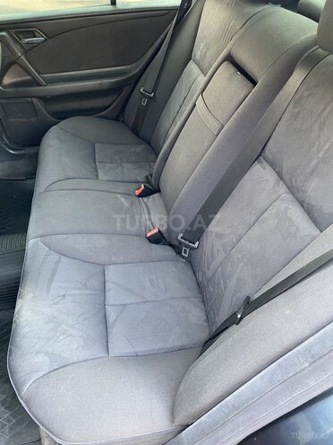 Mercedes E 220 d 1998, 178,686 km - 2.2 l - Gəncə