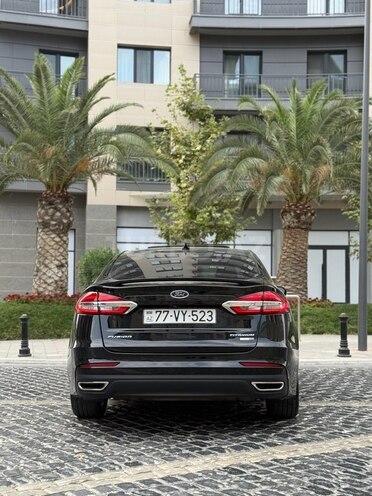 Ford Fusion (North America) 2020, 100,213 km - 2.0 л - Bakı