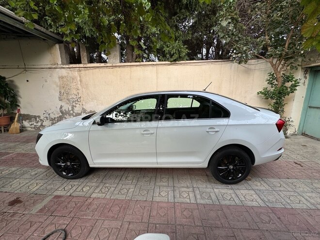 Skoda Rapid 2022, 6,100 km - 1.6 l - Bakı