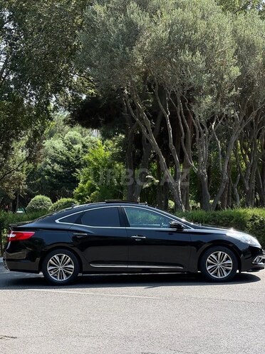 Hyundai Grandeur 2015, 247,000 km - 2.2 л - Bakı