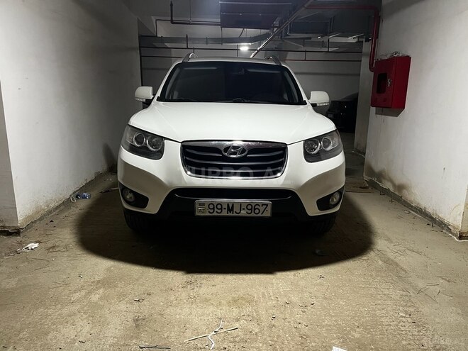 Hyundai Santa Fe 2010, 208,000 km - 2.4 л - Bakı