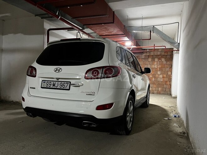 Hyundai Santa Fe 2010, 208,000 km - 2.4 л - Bakı