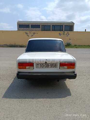 LADA (VAZ) 2107 1999, 90,000 km - 1.6 л - Salyan