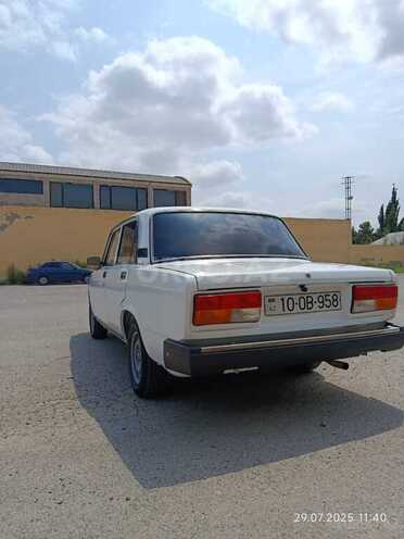 LADA (VAZ) 2107 1999, 90,000 km - 1.6 л - Salyan