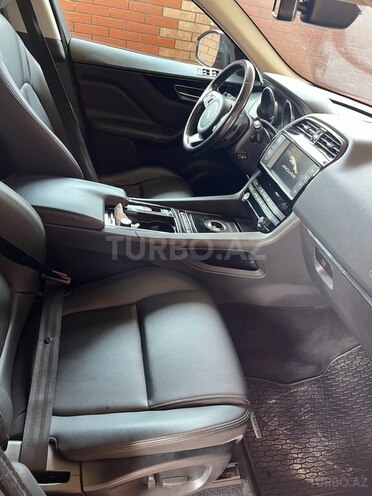 Jaguar F-Pace 2018, 158,000 km - 2.0 l - Bakı