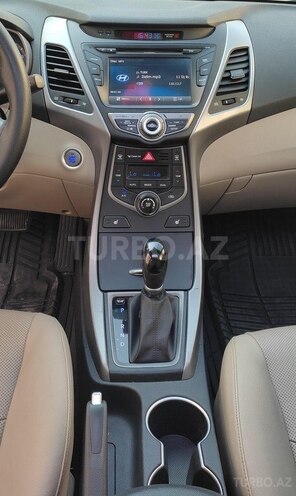 Hyundai Elantra 2015, 126,204 km - 1.8 l - Bakı