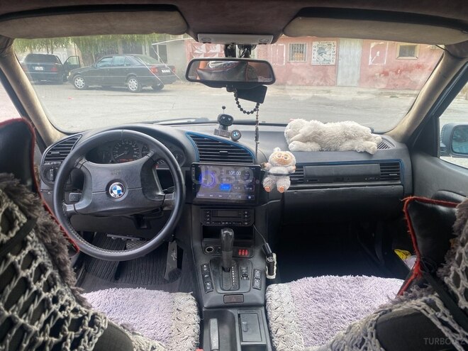BMW 318 1997, 346,000 km - 1.8 l - Bakı