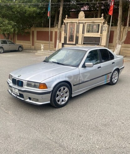 BMW 318 1997, 346,000 km - 1.8 l - Bakı