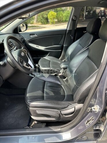 Hyundai Accent 2011, 250,000 km - 1.4 l - Bakı