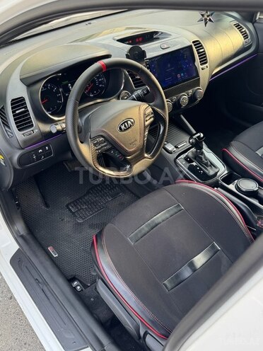 Kia Forte 2017, 179,000 km - 2.0 l - Bakı